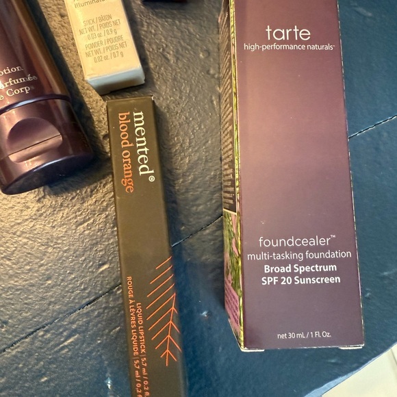 NWT 8 Piece Skin Care/Beauty Bundle - Picture 5 of 5